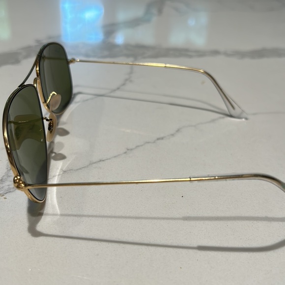 Ray Ban Blue and Gold Aviator Sunglasses, Model RB3026. - Picture 2 of 3